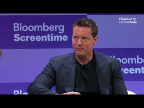 Paramount’s Ellison Sees ‘A Lot of Options’ for Media Deals