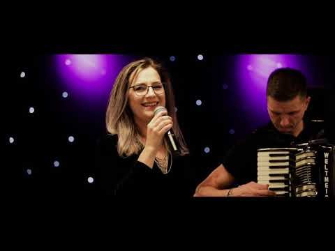 Formatie nunta -Exclusiv Band Botosani - colaj muzica populara , targul de nunti botosani .