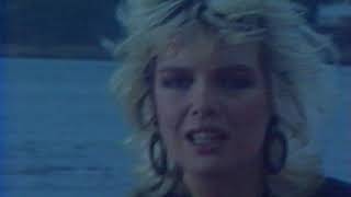 Kim Wilde - Dancing In The Dark (Alternative version) 1983