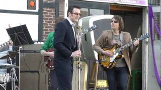 Dinotones -Tornado   (Dale Hawkins)