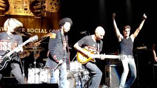 Street Sweeper Social Club -w/Perry Farrell -Nobody Moves 6/14/09 Wallingford, CT