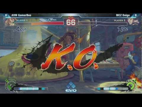 SSF4 AVM GamerBee vs MCZ Daigo Umehara - EVO2K12 Pool Play