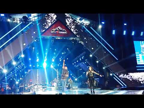 Slank feat Dewi Persik konser Gtv live Surabaya