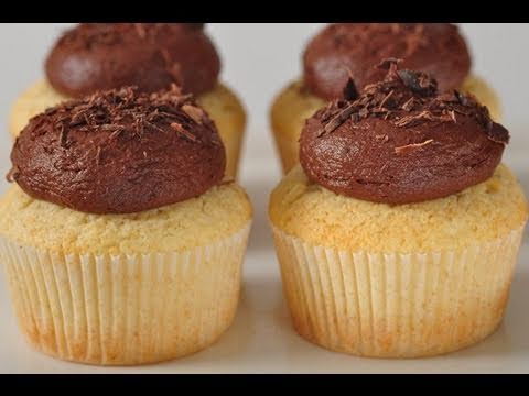 download lagu mp3 mp4 Perfect Yellow Cupcake Recipe, download lagu Perfect Yellow Cupcake Recipe gratis, unduh video klip Perfect Yellow Cupcake Recipe