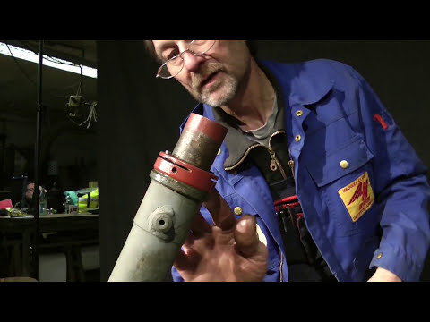 Heinkel® Werkstattvideo - Vordergabel aus- und einbauen, Lenkkopflager erneuern 4/5