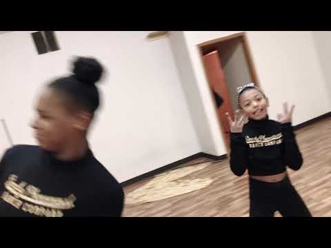 Having some NO LIMIT Cardi B fun #SPDC