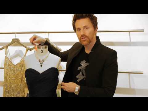 Proper Jewelry With an Evening Dress : Formal Wear for Women