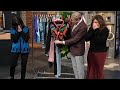 Carson Kressley Helps Woman Sift Through Clothes She's Had For Over 30 Years