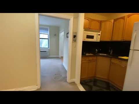 For Sale 141-05 Pershing Crescent #419 1Bed/1Bath $160,000