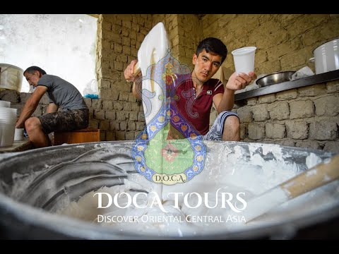 Step-by-step instruction for cooking Uzbek traditional sweet − Nishollo