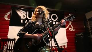 Tori Kelly - No Diggity (Live from SXSW)