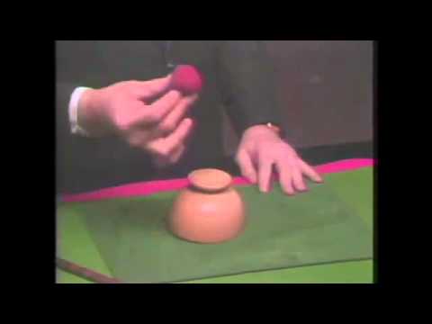 Sponge Ball Routine (Excerpt of Stars Of Magic #3 (Frank Garcia))