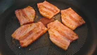 白醬培根蘑菇義大利麵