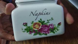 vintage cream color napkins holder chinaware porcelain roses illustration