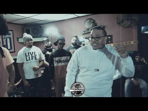 Sincere vs Party Boy Crash