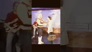Hulk Hogan chokes out Richard Belzer (Hot Properties, 1985)