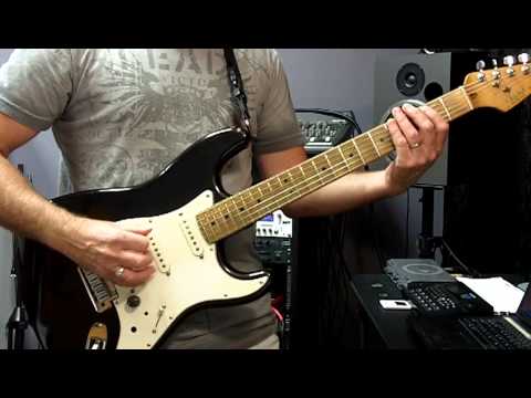 BM 106 - 12 bar blues - key of e - variation 1