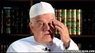 Interview with ex-pastor João de Deus Cabral, aka Ibrahim de Deus. Regarding his choice of Islam as a religion, fol...