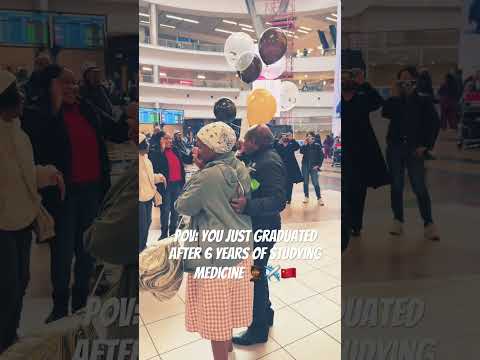 Dr Maria Mabuza’s Homecoming Surprise Performance🧑🏾‍🎓✈️#graduation #graduate #amagwijo #gwijoavenue 