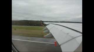 preview picture of video 'Singapore Airlines A380, wet takeoff from Zurich'