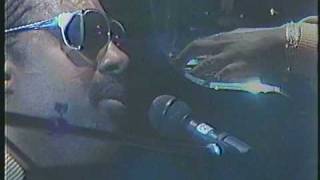 Stevie Wonder  - Ribbon In The Sky Live in Tokyo Japan 1985