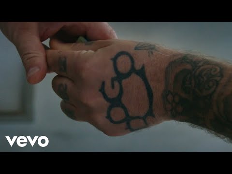 Jake La Furia - I soldi e la droga (Visual Video) ft. Lazza