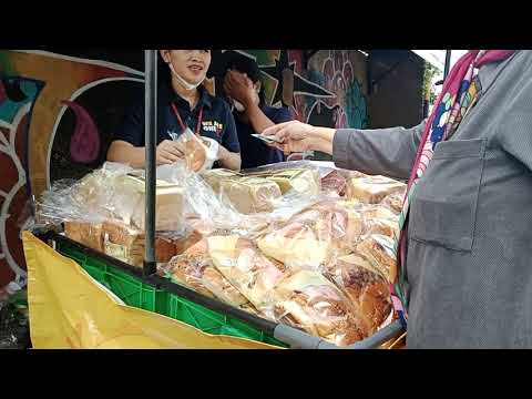 Sunday Market Punclut, most of them are exotic authentic traditional meals and very rare in this day