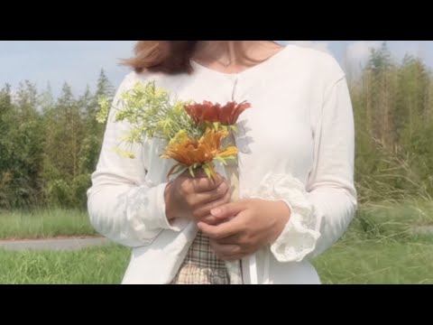 URMINE ft. yedira - falling in love (Official Lyric Video)