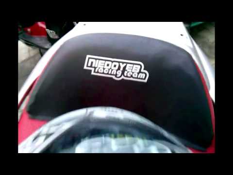 Niedoyeb Racing Team Zwiastun