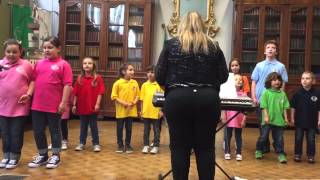 Coro Voci colorate - Il gatto puzzolone