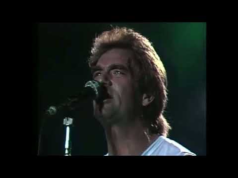 Huey Lewis and The News - Walking On A Thin Line
