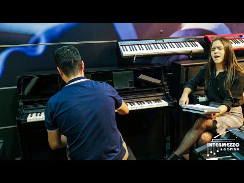 Hino - 168 “A Palavra do Senhor” | Piano Roland LX-7 - Thiago Peres | Voz - Isabelle Santiago