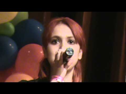 Animeke Especial - Thais Cristina - Canta per me - Ressaca Friends 2010