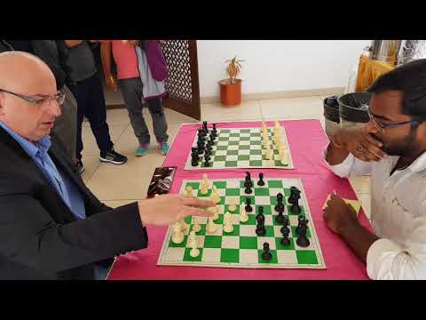 That's how an experienced 2550 grandmaster analyzes!