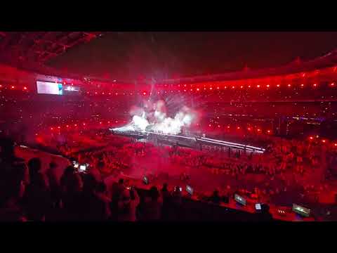 Paris 2024 Paralympics vlog - Closing Ceremony - Electrifying atmosphere, Biggest nightclub ever!
