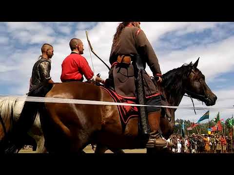 KURULTAJ 2019 ŐSÖK NAPJA LOVAS BEVONULÁS 20190818 134423