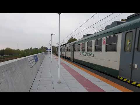 Trenord R 5049 per Bergamo in transito a Bergamo Ospedale