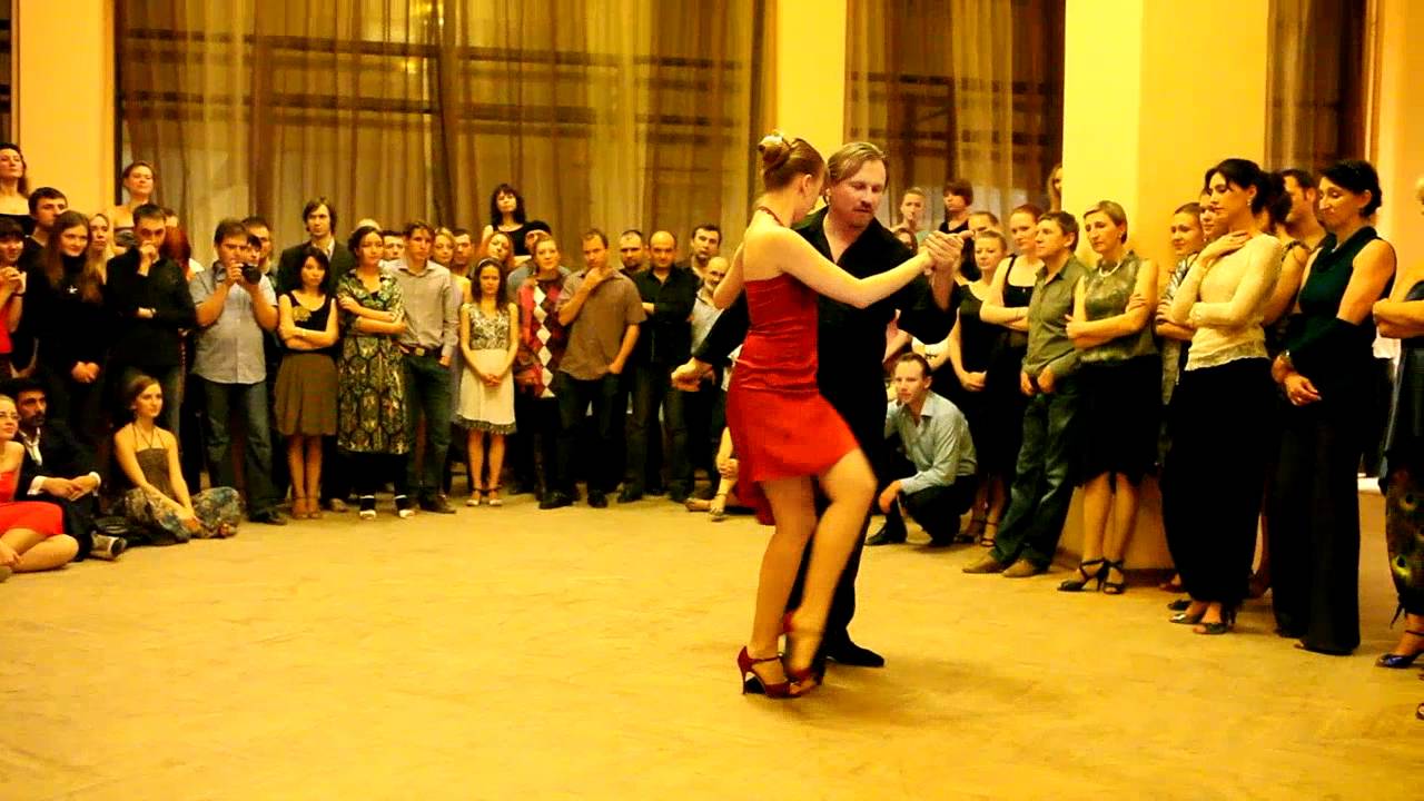 Dmitry MaiorovDmitry Mayorov Anastasia Pomogaeva 2011 12 09 Milonga "El Calor" Moscow