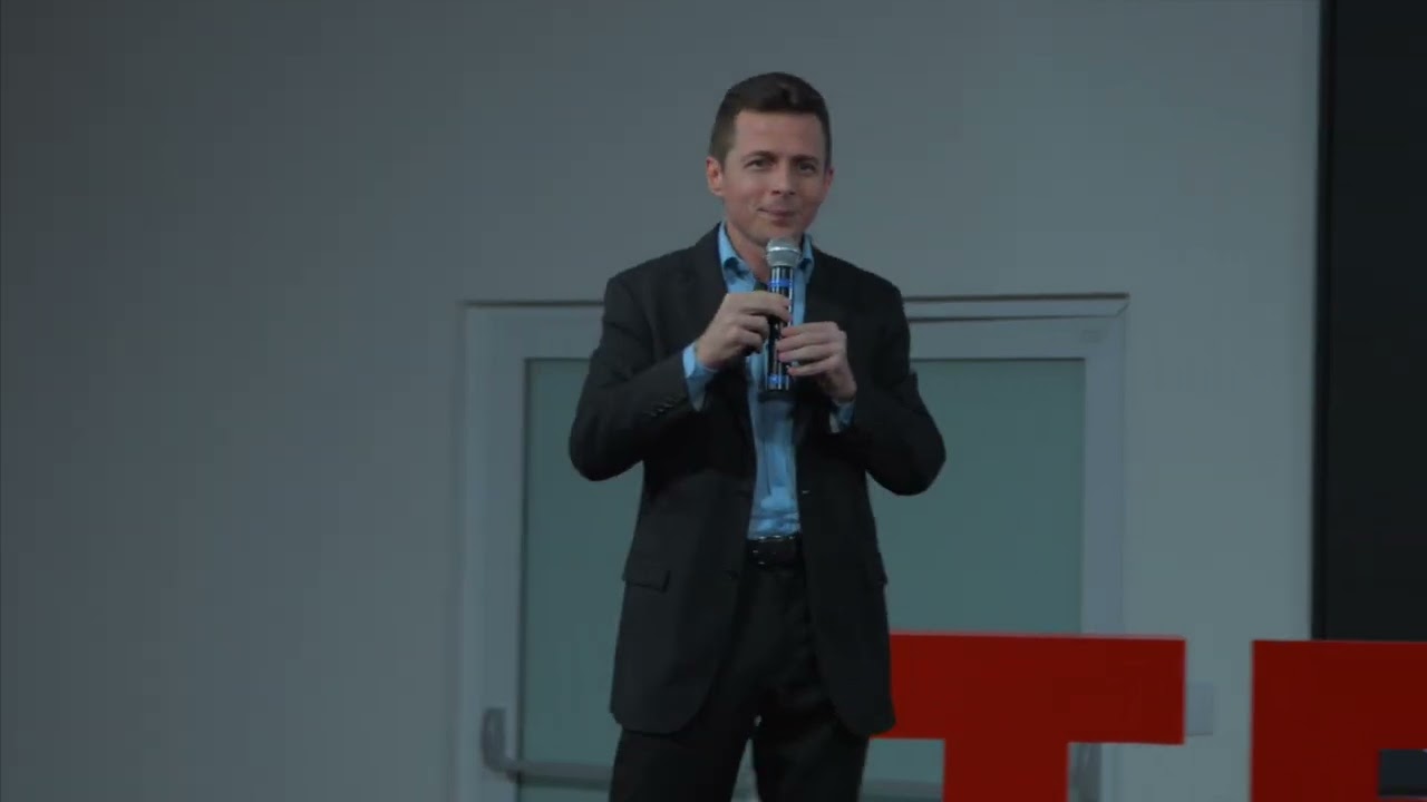 Desvendando Sobral: O Segredo da Melhor Educação Básica do País | Herbert Lima | TEDxUNIFAA