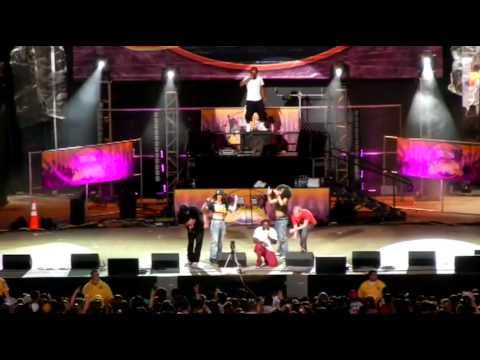 Kube 93 Summer Jam 2011 - T-Pain 4