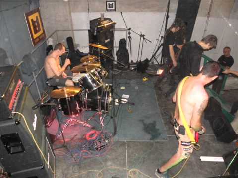 Propaganda - Umíráš marně