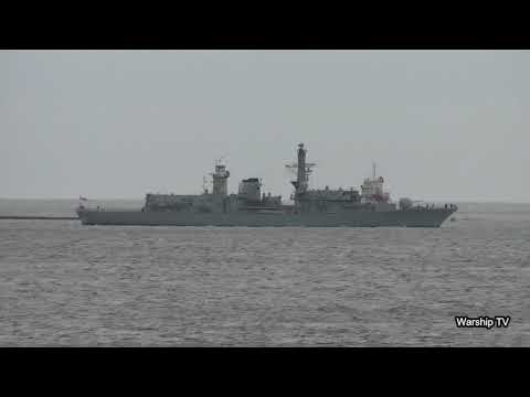 HMS RICHMOND F239 IN PLYMOUTH SOUND - 20th March 2020