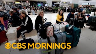 Download lagu Some tourists stranded as violence erupts in Mexico after cartel leader killed mp3