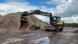 Купить телескопический погрузчик Volvo EW180C - Изображение 4 | Machineryline UZ Телескопический погрузчик Volvo EW180C | Изображение 4 - Machineryline