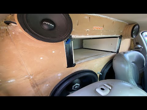 2 18” SUBWOOFERS ON 6,000 WATTS