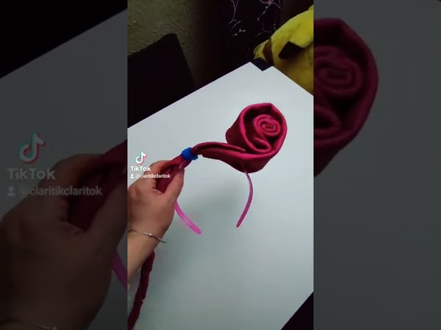 Vídeo relacionado con 8 Piezas Diademas De Flecha Para El, Diadema De Fiesta De Novedad, Diademas De Miedo De Halloween, Para El Pelo Divertida Tocado, Diadema En Forma De Flecha, Para Halloween, Eventos, Fiestas(Amarillo)