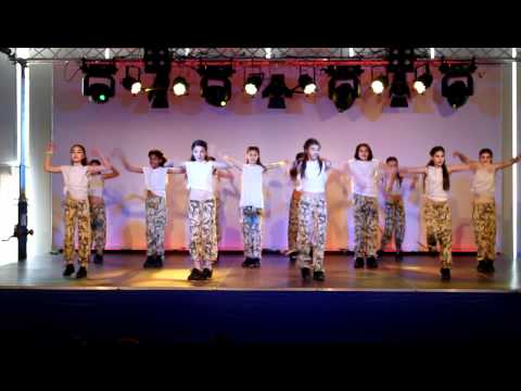 Shakallis Kids @ Move Like Jagger @ 7th Cyprus Salsa Congress.MOV