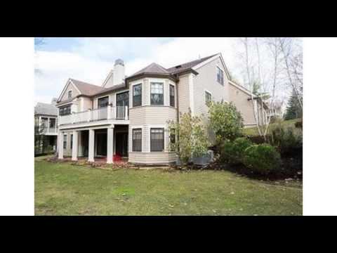 32 Highland Meadows Ln, Weston, MA - Listed by Sheryl Simon, Amy Mizner