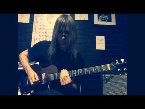 Tuesday Riffs With Tim - Slide Boogie!