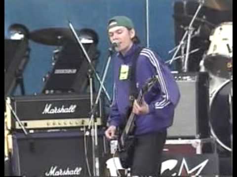 Кирпичи - Кирпичи Тяжелы (live @ Питерский Рок-фестиваль '96)